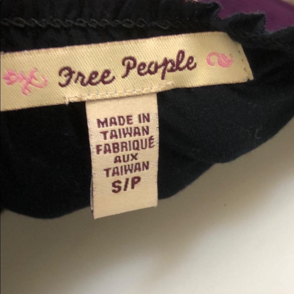 Free people sleeveless keyhole camisole - Picture 8 of 8